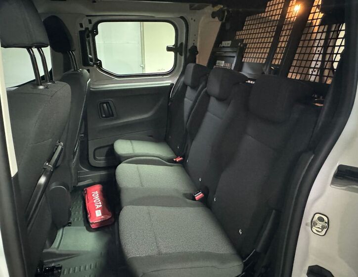 Toyota ProAce City 10