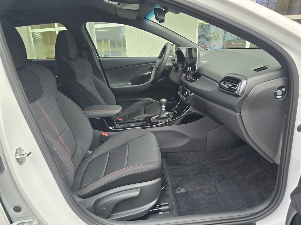 Hyundai i30 Hatchback 1,5 l 70 kw