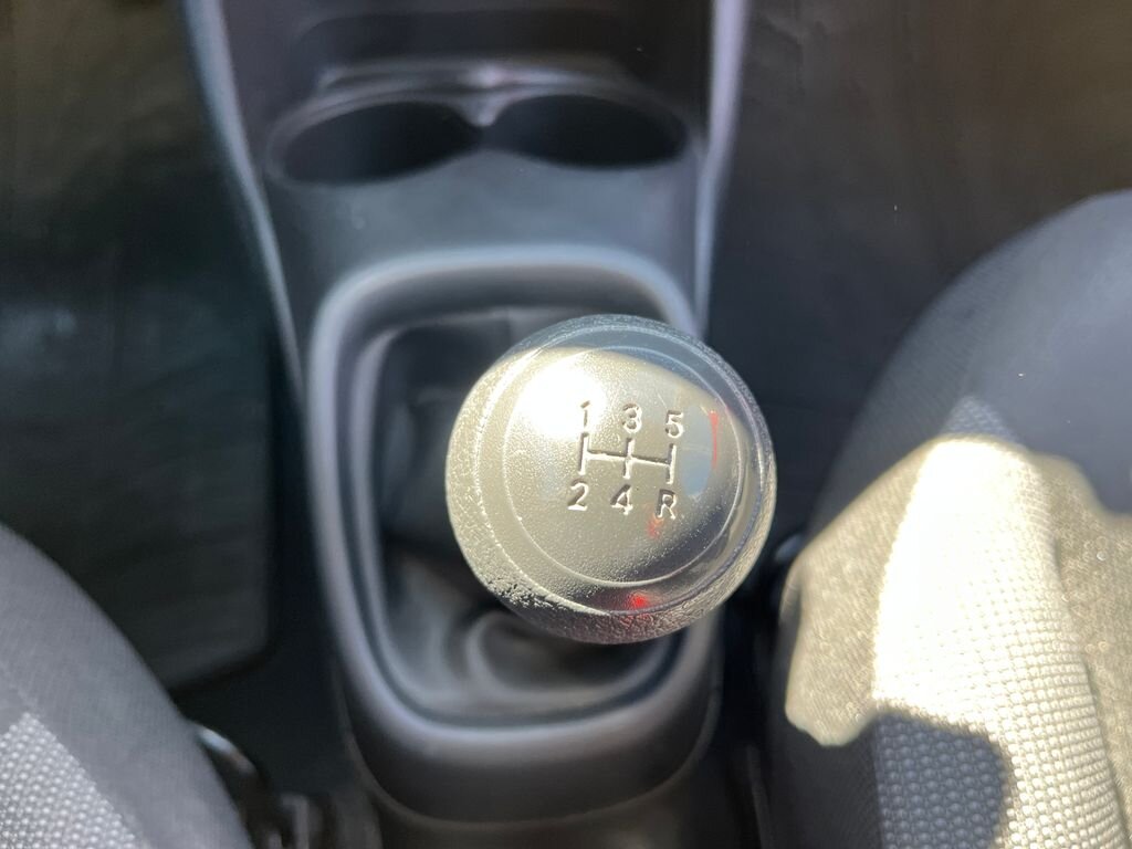 Toyota Aygo Hatchback 998,0 53 kw