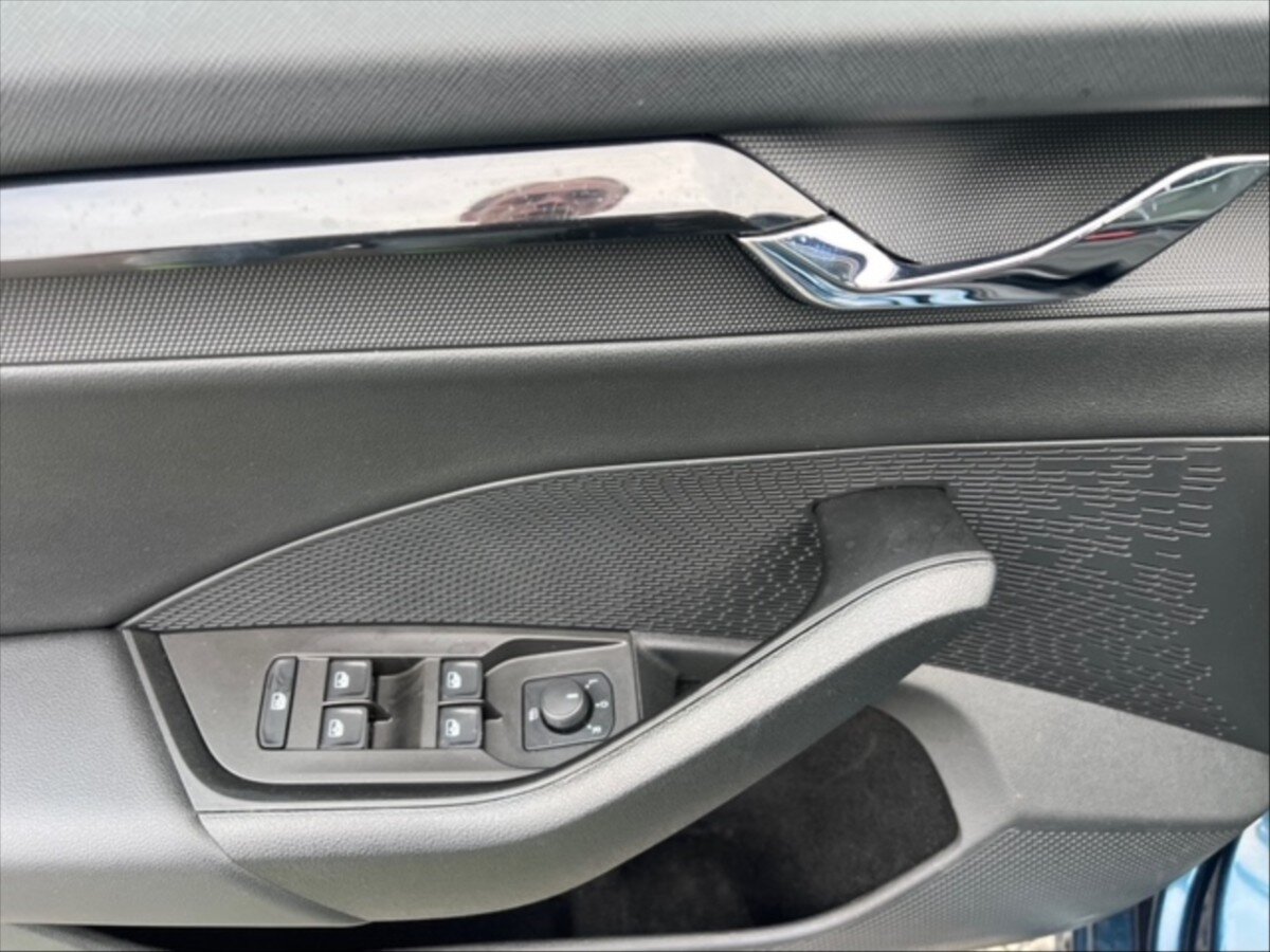 Škoda Octavia Kombi 2,0 l 85 kw