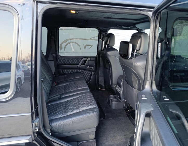 Mercedes-Benz Třídy G SUV / Terénní 5,5 l 400 kw