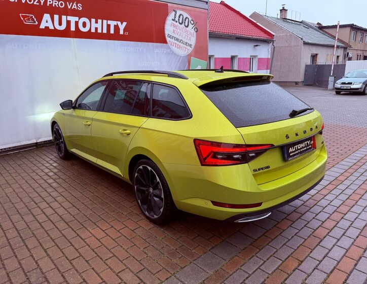 Škoda Superb 9