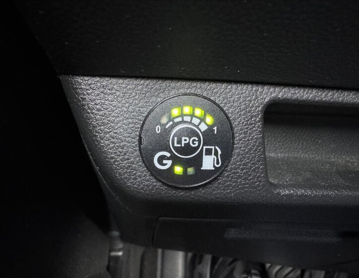 Renault Clio Hatchback 999,0 67 kw