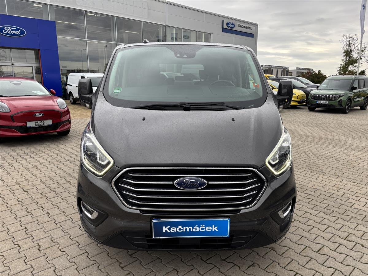 Ford Tourneo Custom Kombi 2,0 l 136 kw