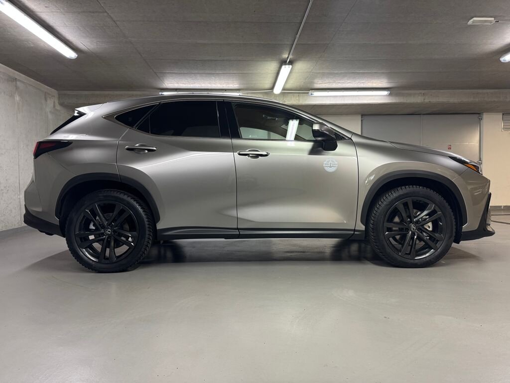 Lexus NX 350h SUV 2,5 l 190 kw