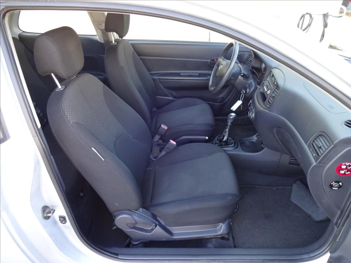 Hyundai Accent Hatchback 1,4 l 71 kw