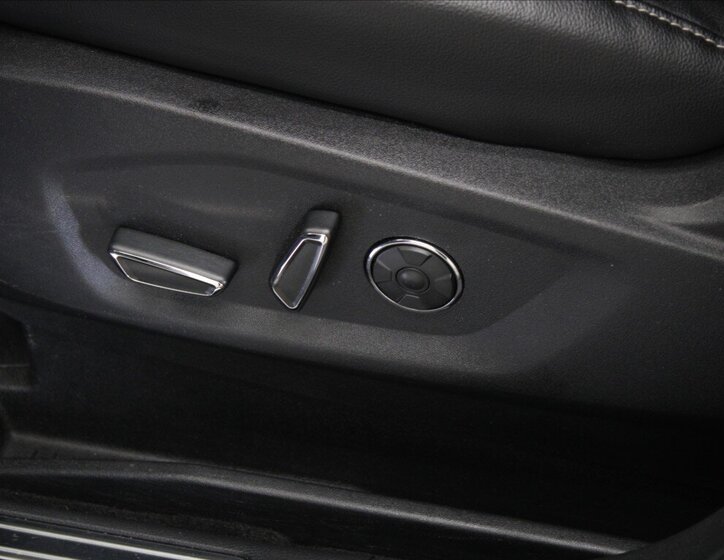 Ford S-MAX MPV 2,0 l 132 kw