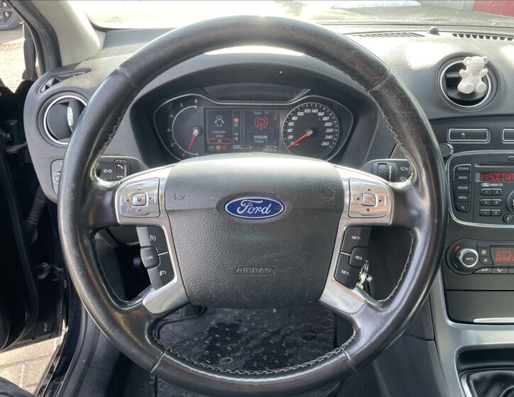 Ford Mondeo Kombi 2,0 l 103 kw