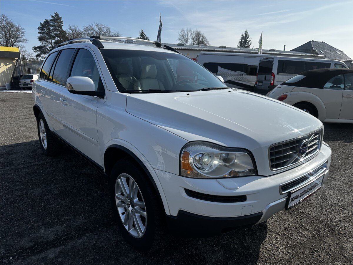 Volvo XC90 SUV / Terénní 2,4 l 136 kw