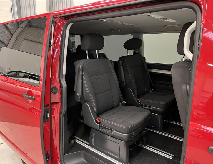 Volkswagen Multivan MPV 2,0 l 110 kw