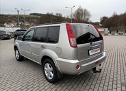 Nissan X-Trail SUV / Terénní 2,5 l 121 kw
