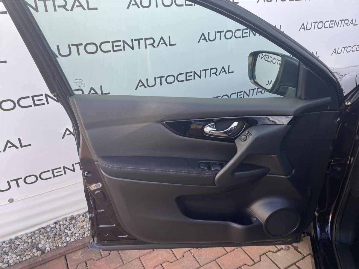 Nissan Qashqai SUV / Terénní 1,2 l 85 kw