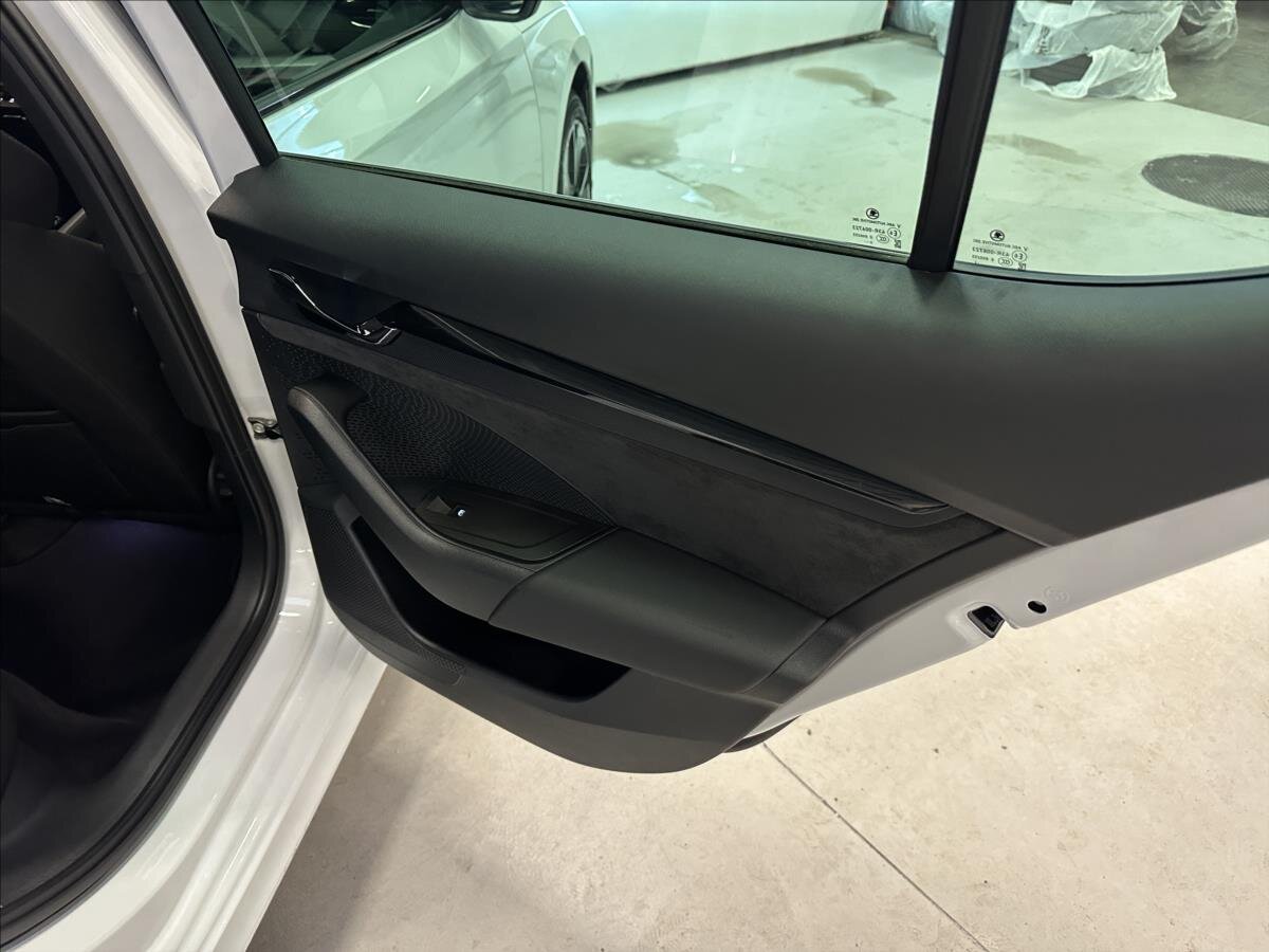 Škoda Octavia Liftback 1,4 l 180 kw