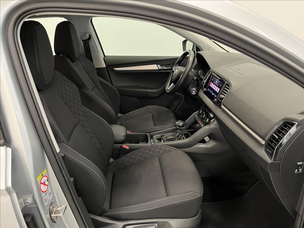 Škoda Karoq SUV / Terénní 1,5 l 110 kw