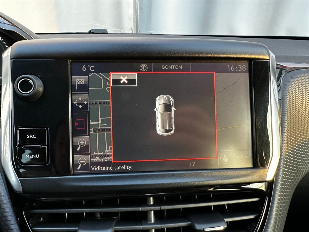 Peugeot 208 Hatchback 1,2 l 81 kw