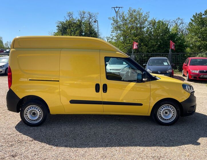 Fiat Dobló 6