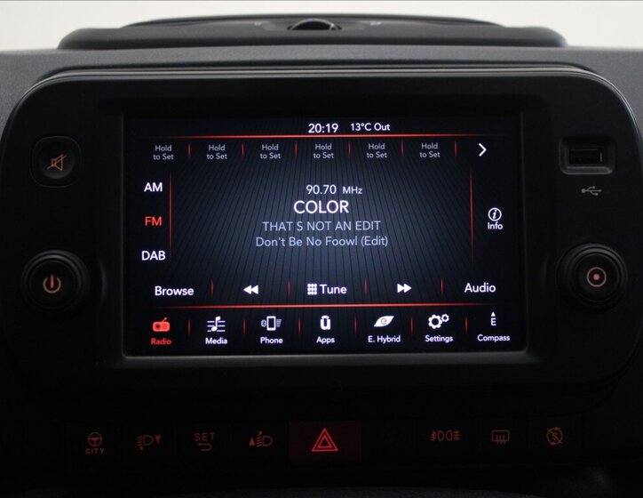 Fiat Panda SUV / Terénní 999,0 51 kw