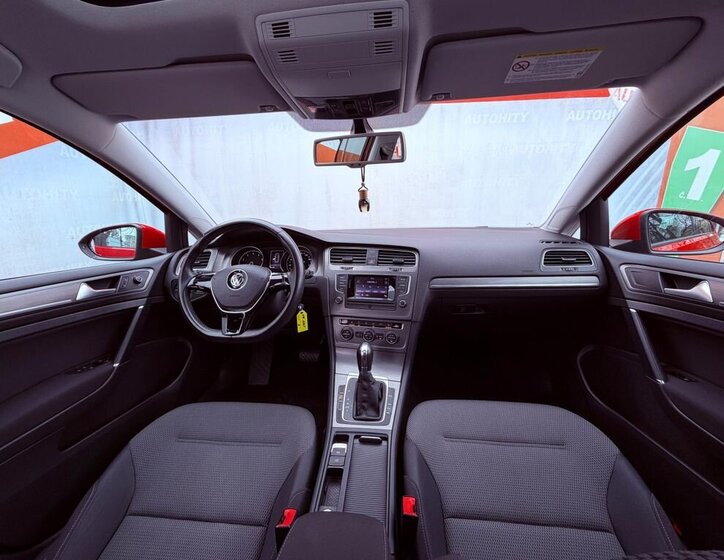 Volkswagen Golf Hatchback 1,2 l 77 kw