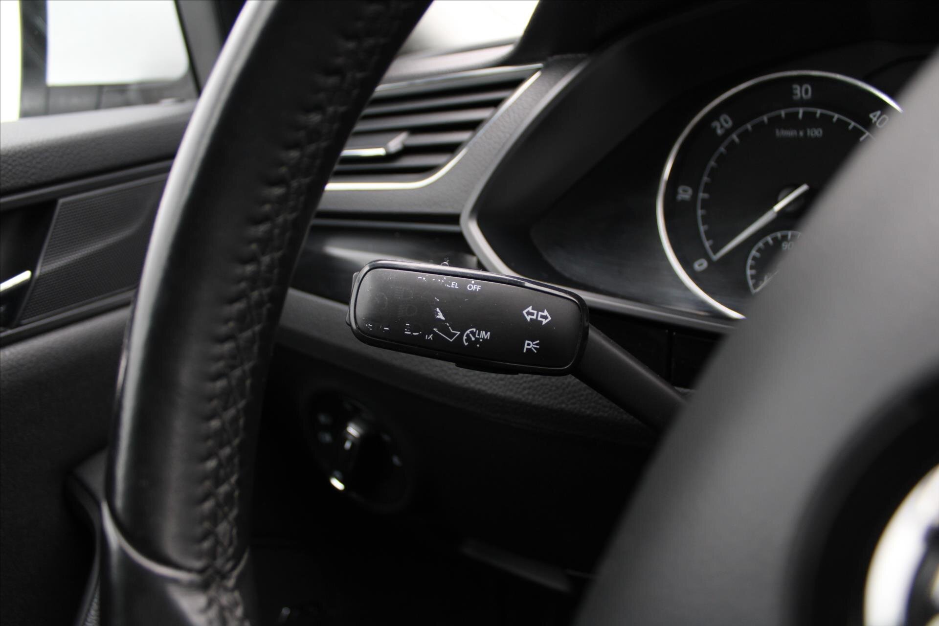 Škoda Superb Liftback 2,0 l 110 kw