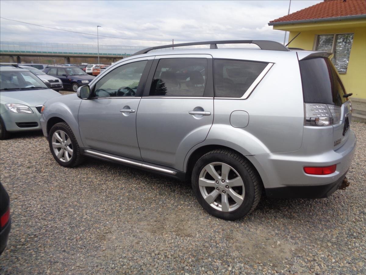 Mitsubishi Outlander Ostatní 2,3 l 130 kw