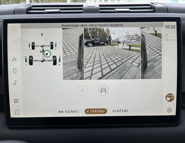 Land Rover Defender SUV / Terénní 3,0 l 147 kw