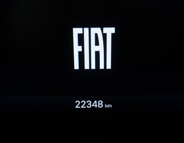 Fiat 600 SUV / Terénní 1,2 l 100 kw