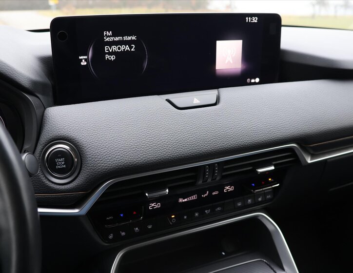 Mazda CX-60 SUV / Terénní 3,3 l 187 kw