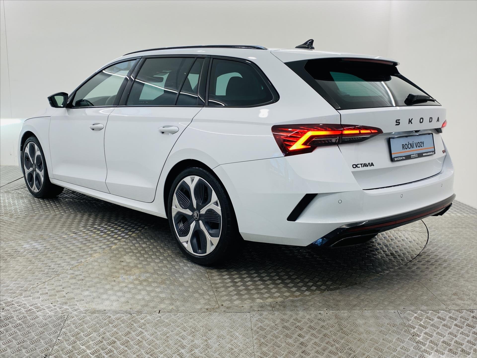 Škoda Octavia Kombi 2,0 l 195 kw