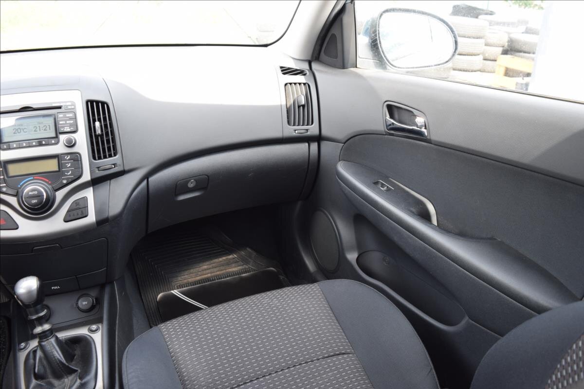 Hyundai i30 Hatchback 1,6 l 66 kw