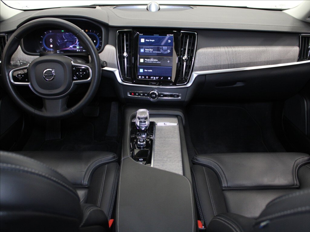 Volvo V90 Kombi 2,0 l 220 kw