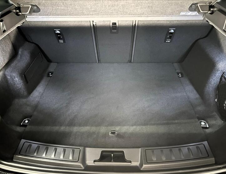 Land Rover Range Rover Evoque 37