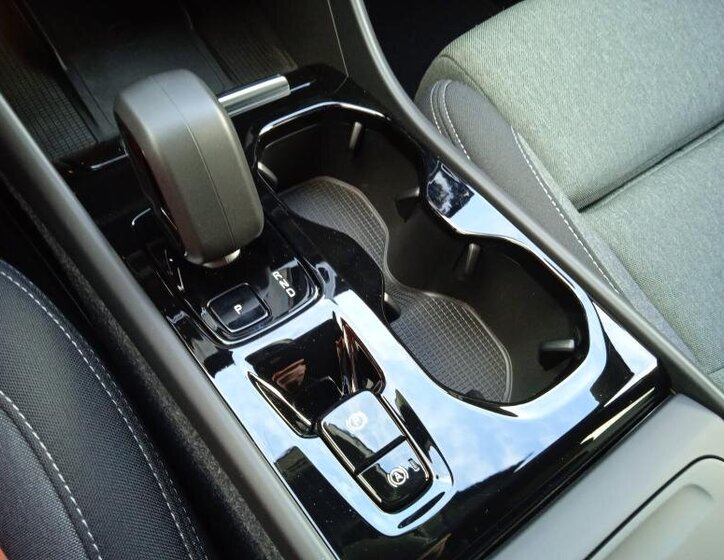 Volvo XC40 SUV 2,0 l 120 kw