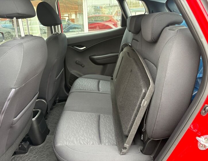 Hyundai ix20 MPV 1,6 l 92 kw