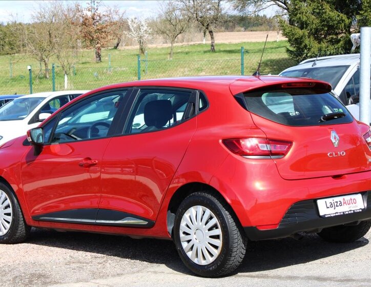 Renault Clio Hatchback 898,0 66 kw