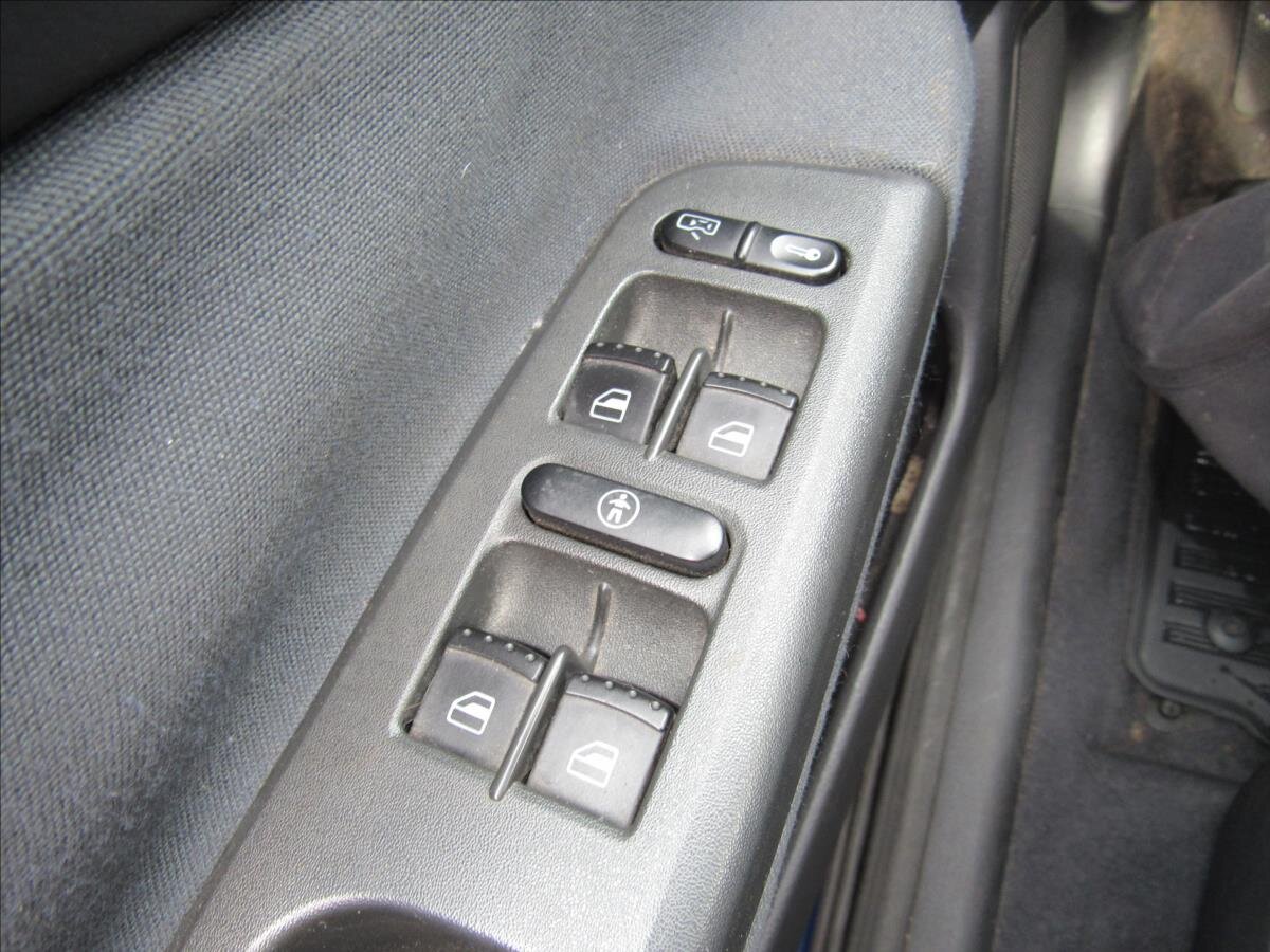 Škoda Octavia Sedan / Limuzína 1,9 l 66 kw