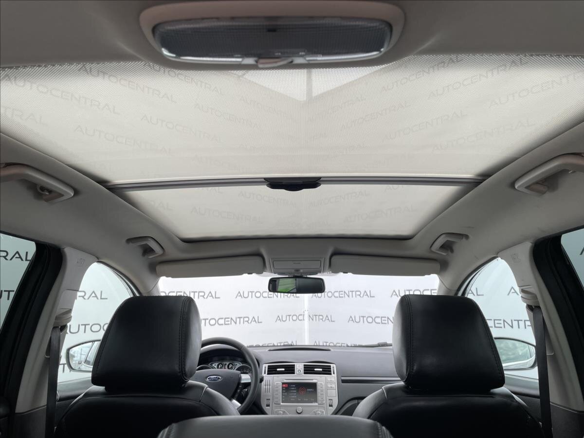 Ford Kuga SUV 2,5 l 147 kw