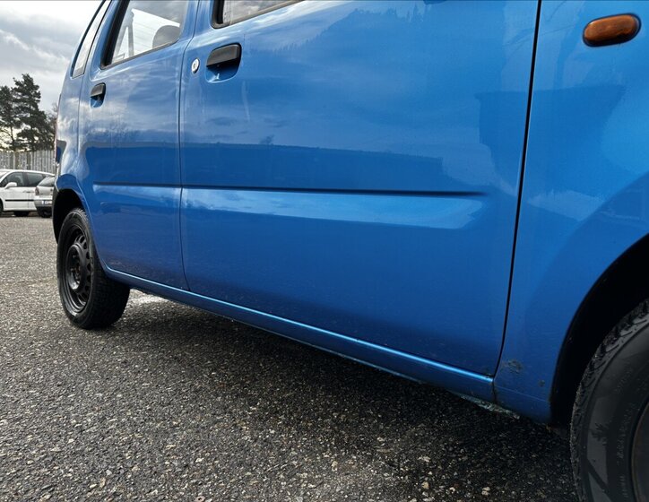 Opel Agila Hatchback 973,0 43 kw