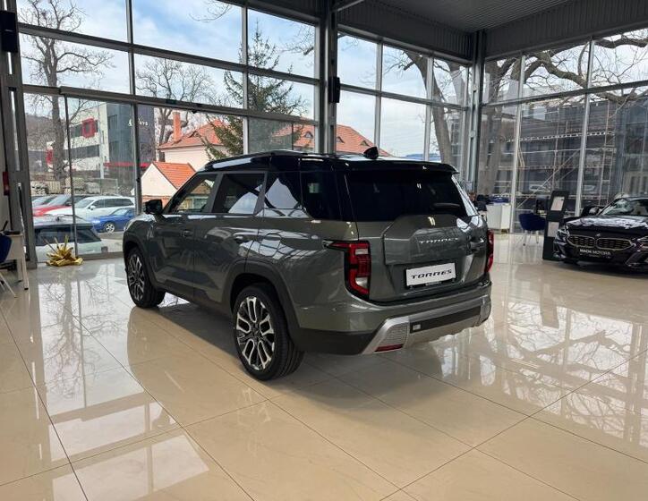 SsangYong Torres 5