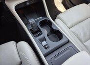 Volvo XC40 SUV / Terénní 2,0 l 145 kw