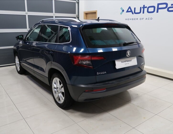 Škoda Karoq SUV / Terénní 1,5 l 110 kw