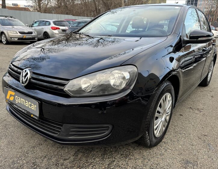 Volkswagen Golf Hatchback 1,6 l 77 kw