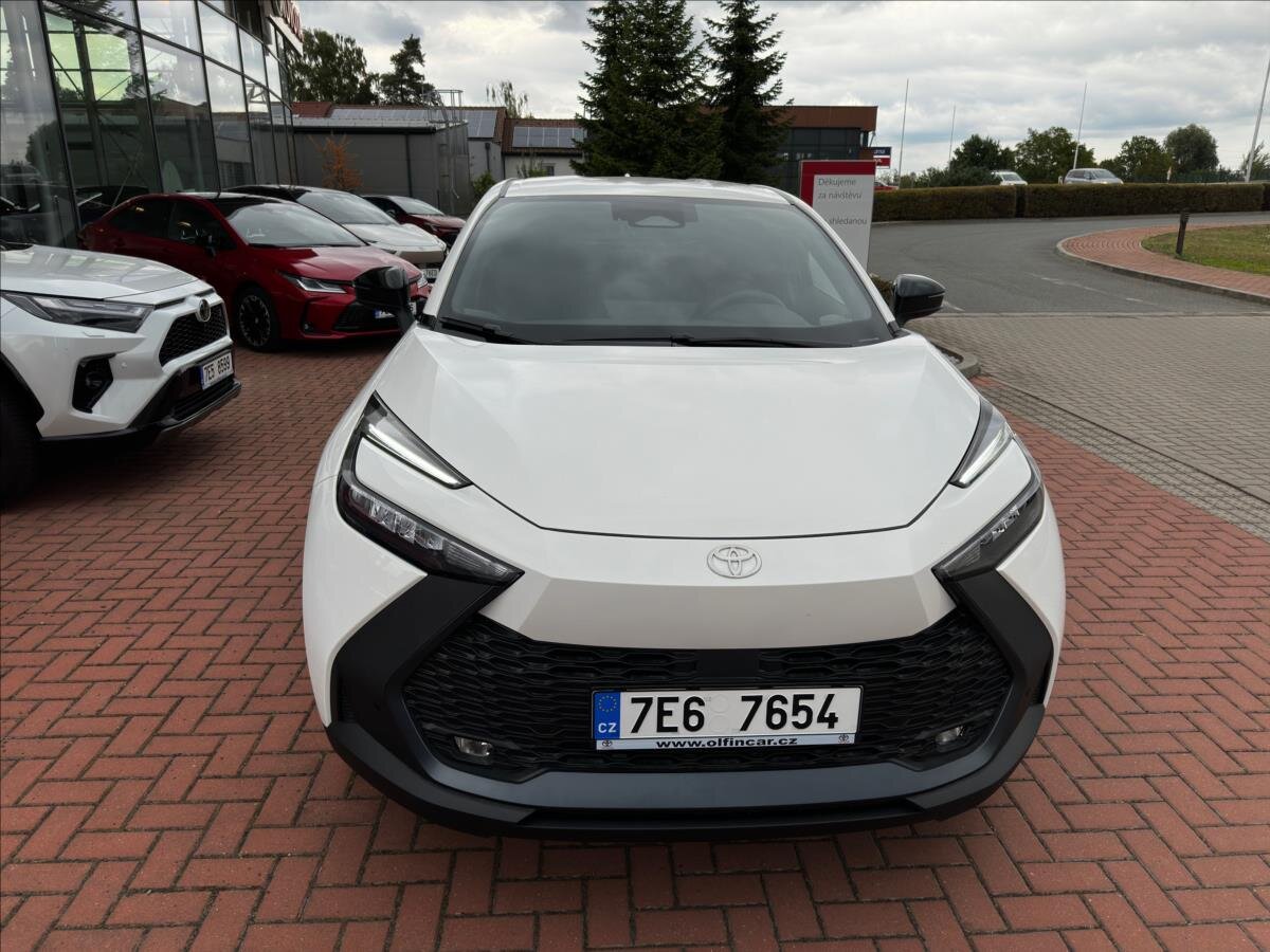Toyota C-HR Hatchback 1,8 l 72 kw