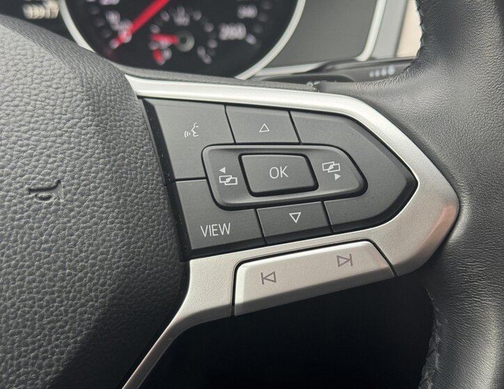 Volkswagen Passat Kombi 1,5 l 110 kw