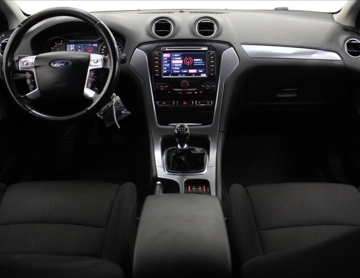 Ford Mondeo Kombi 2,0 l 103 kw