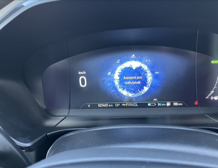 Ford Kuga SUV / Terénní 2,5 l 165 kw