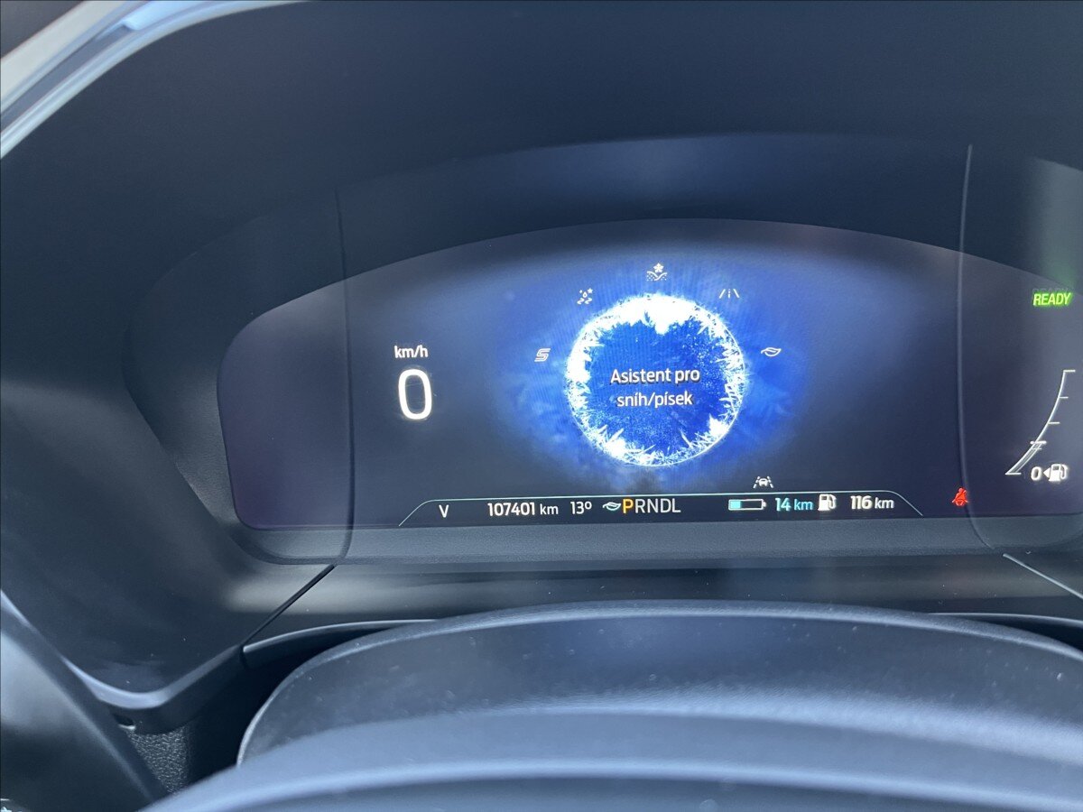 Ford Kuga SUV / Terénní 2,5 l 165 kw