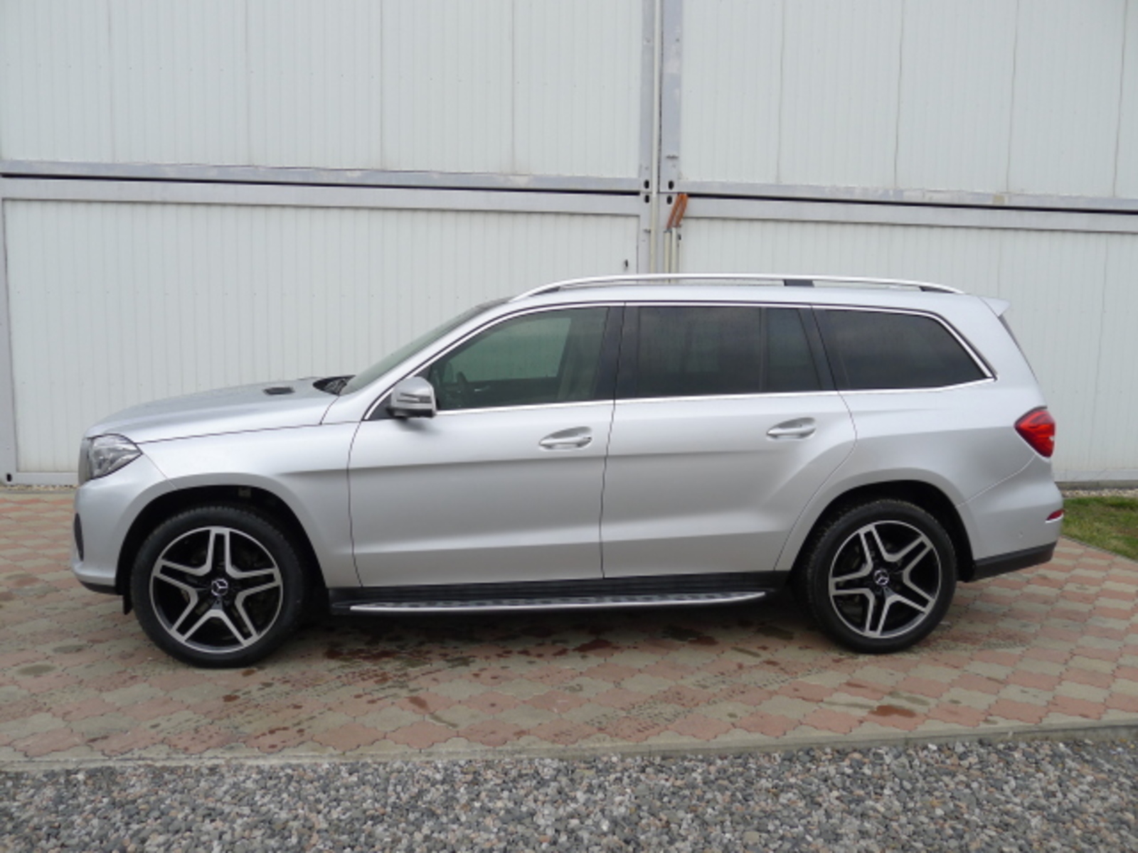 Mercedes-Benz GLS 6