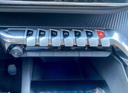 Peugeot 3008 SUV 1,2 l 96 kw