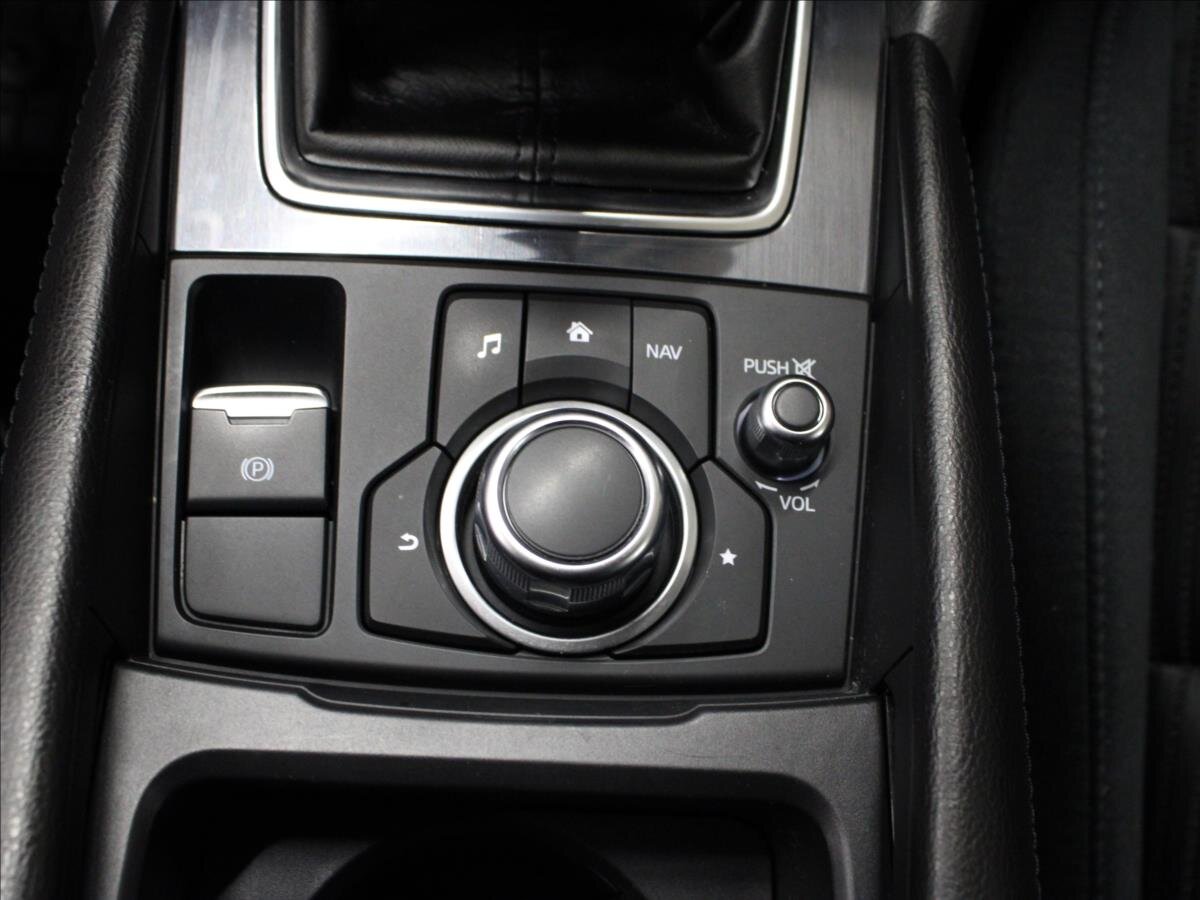 Mazda 6 Sedan 2,0 l 121 kw