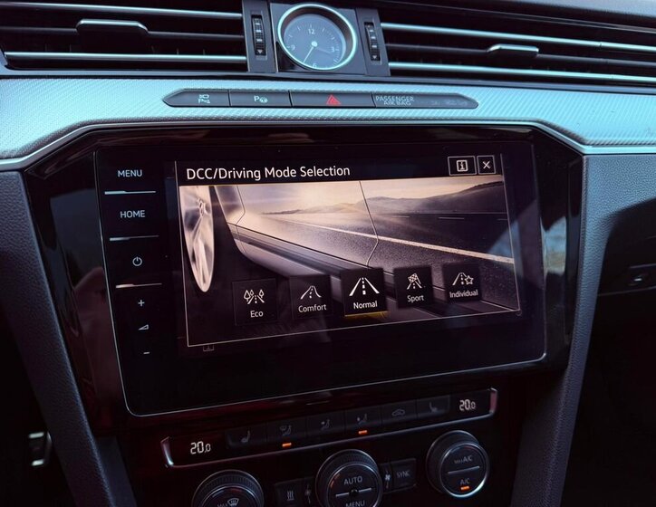 Volkswagen Arteon Liftback 2,0 l 206 kw